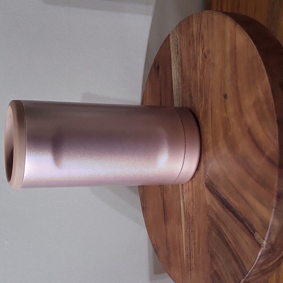 Iridescent Rose Gold Brumate Slim Can - Picture 5 of 5